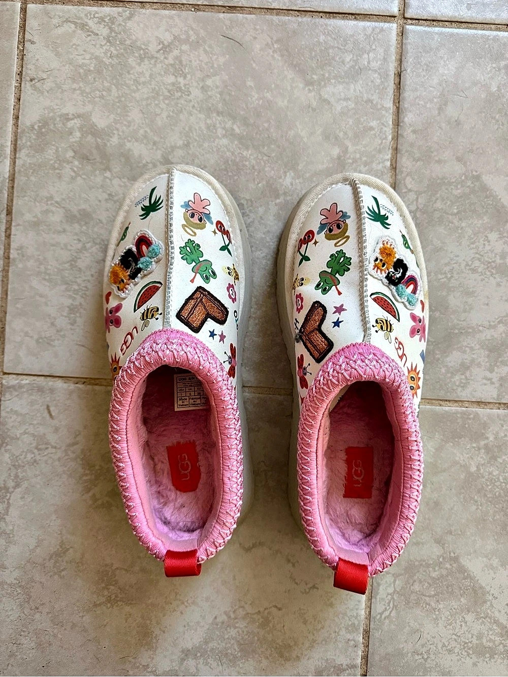 UGG Tazz x Humberto Cruz Pop Sketch Slippers